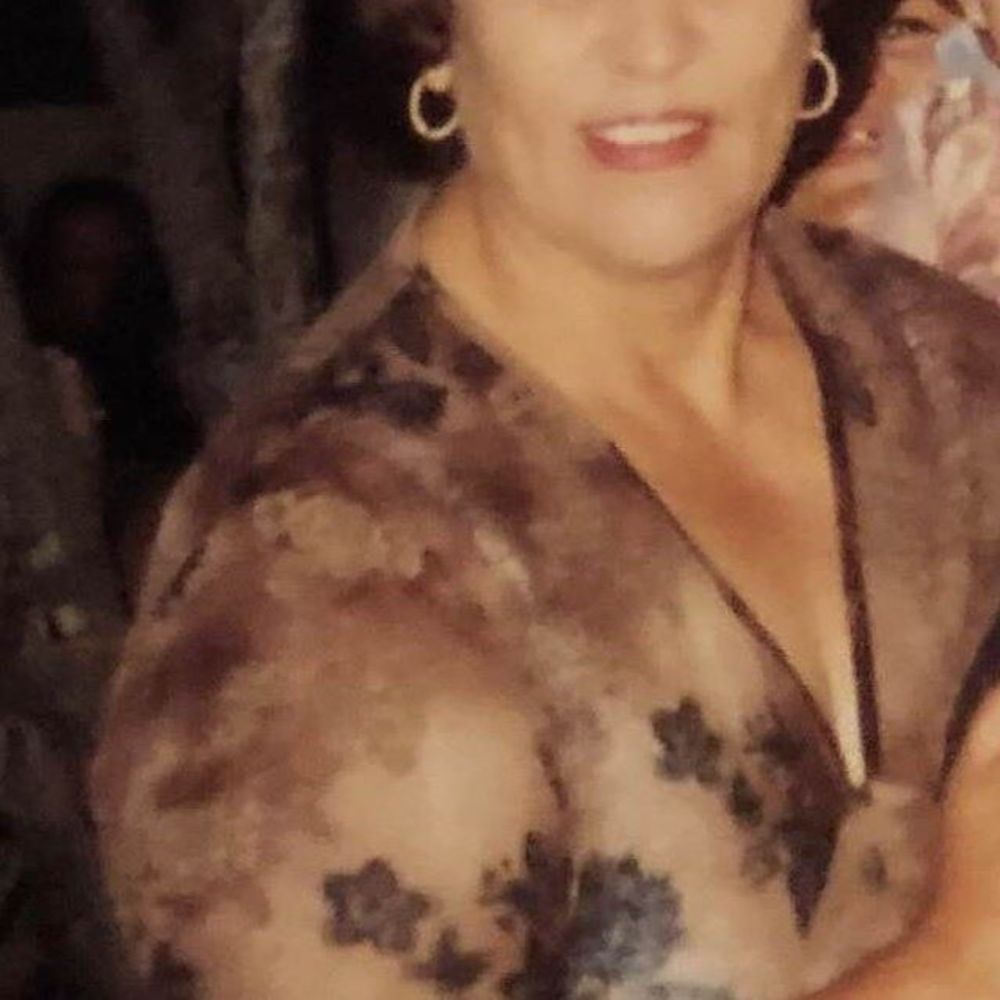 Meet your Posher, Myrna